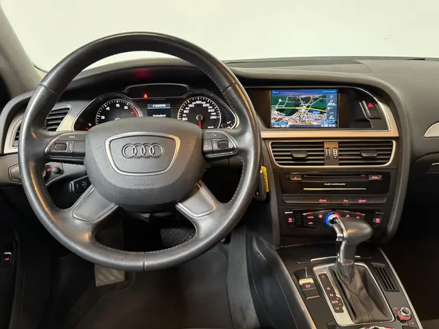 Audi A4 Limousine 1.8 TFSI Business Edition 2015 Benzine 2