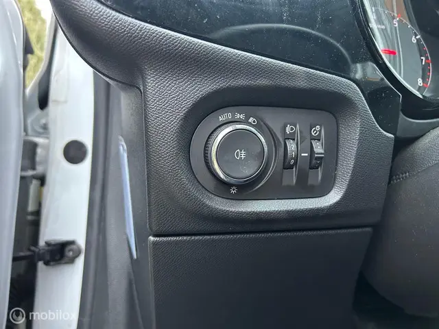 Opel Corsa 1.2 Edition Apple carplay 2020 Benzine 17