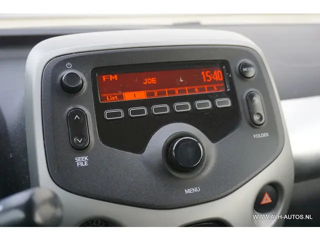 Citroën C1 1.0 e-VTi Feel 2014 Benzine 14