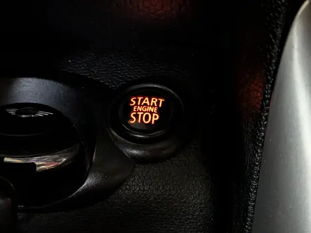 MINI Paceman Mini 1.6 Cooper Chili 2013 Benzine 21