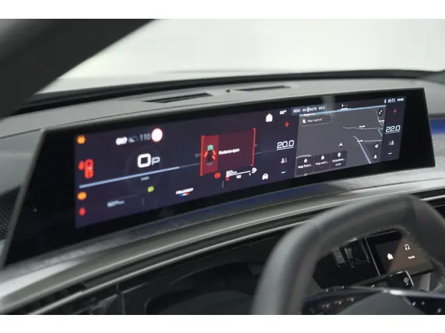 Peugeot 3008 1.2 Hybrid 136 GT 2025 Hybride Benzine 54