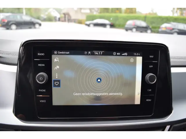 Volkswagen T-Roc 1.0 TSI Life 75 Edition 2022 Benzine 10