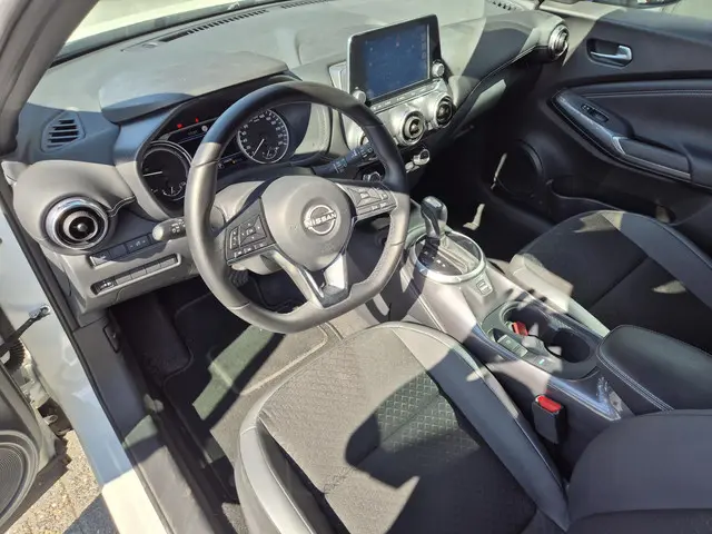 Nissan Juke 1.6 Hybrid N-Design 2024 Hybride Benzine 22