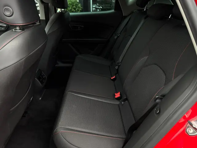 SEAT Leon 1.4 TSI FR 140pk / PDC / 2013 Benzine 14