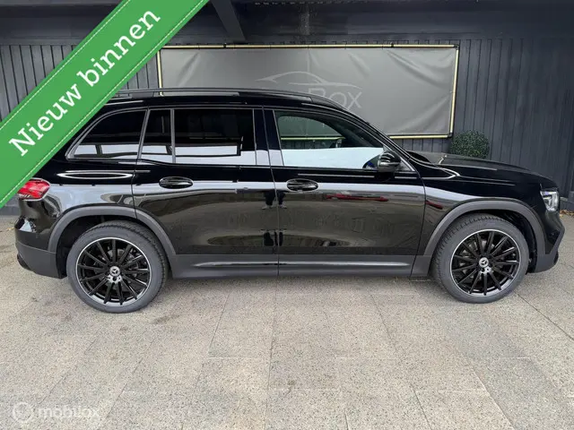 Mercedes-Benz GLB 200 AMG Line 2022 Benzine 6