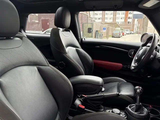 MINI Cooper Mini 2.0 John Works Chili 2016 Benzine 9