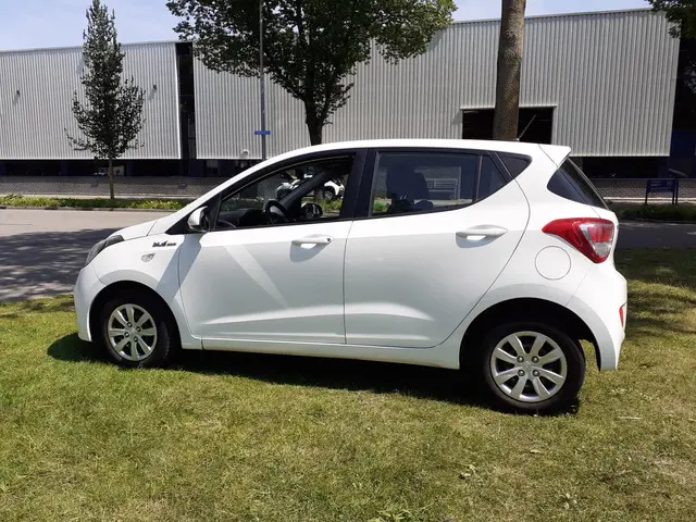 Hyundai i10 1.0i Go! *5drs*NAVI*airco*radio/CD* 2014 Benzine 5