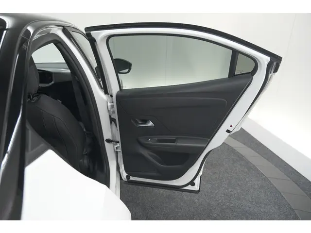 Opel Mokka Turbo 130 AT8 GS 2025 Benzine 62