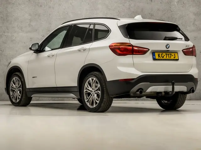 BMW X1 3