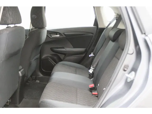 Honda Jazz 1.3 i-VTEC Trend Automaat 2017 Benzine 13