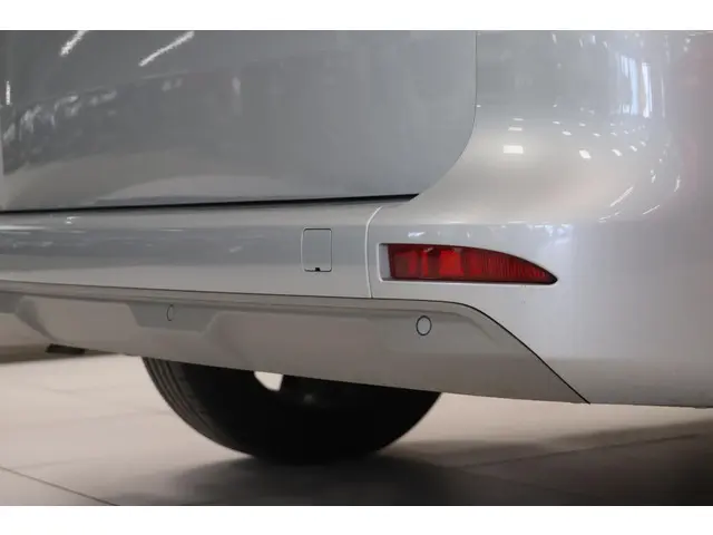 Renault Kangoo 1.3 TCe 130 Luxe Family EDC 2023 Benzine 14