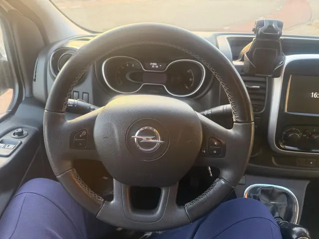 Opel Vivaro 1.6 CDTI L2H1 Sport EcoFlex 2017 Diesel 18