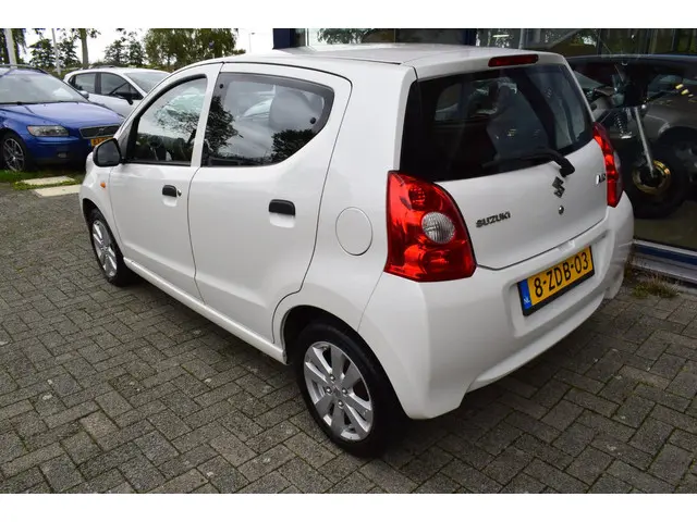 Suzuki Alto 1.0 Celebration EASSS airco 2014 Benzine 3