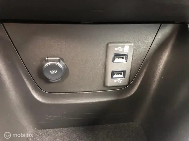 Opel Crossland 1.2 Turbo Elegance 2024 Benzine 5