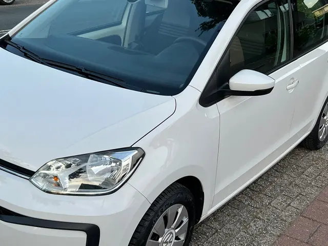 Volkswagen up! 1.0 BMT move up! NL-AUTO-NAP. 2017 Benzine 28
