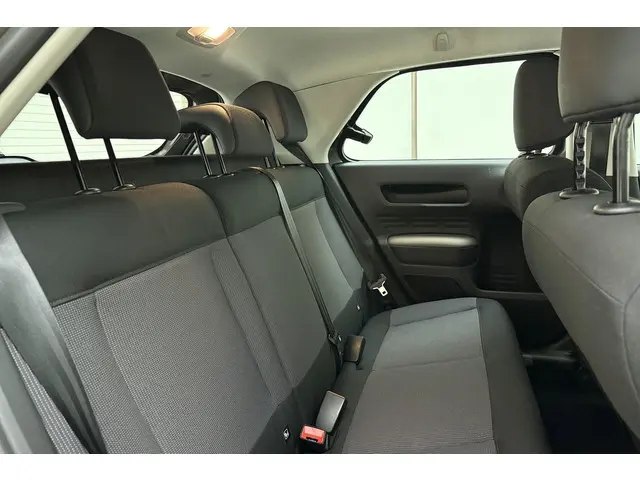 Citroën C4 Cactus 1.2 PureTech Business 2019 Benzine 13