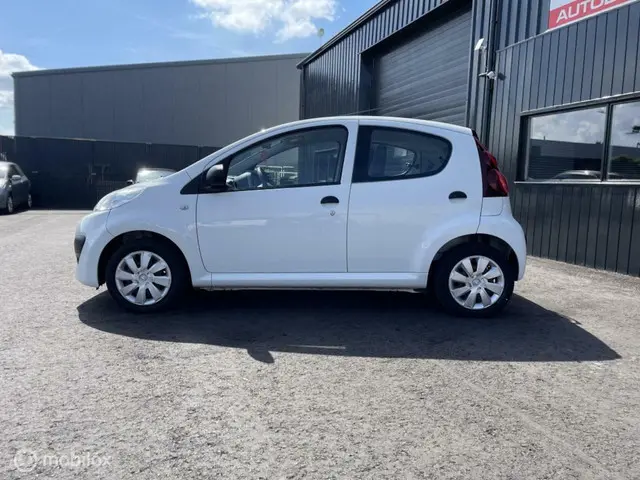 Peugeot 107 2