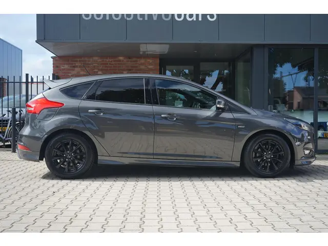 Ford Focus 1.0 ST-Line 2018 Benzine 28