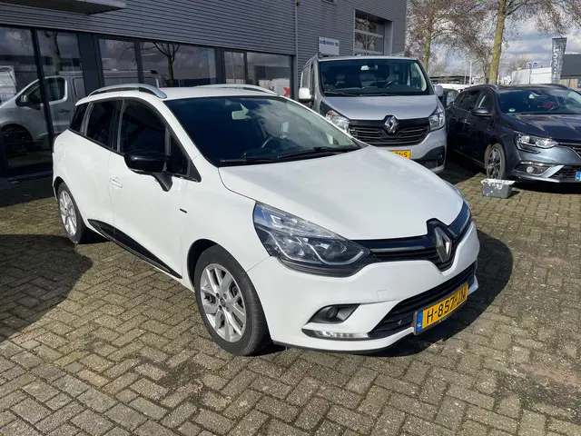 Renault Clio Estate 0.9 TCe Limited 2020 Benzine 7