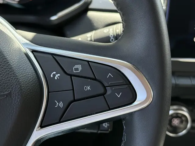 Renault Captur 1.0 TCe 90 techno 2023 Benzine 30