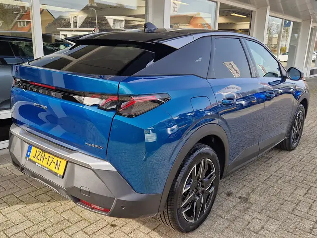 Peugeot 3008 1.2 Hybrid 145 GT 2025 Hybride Benzine 3