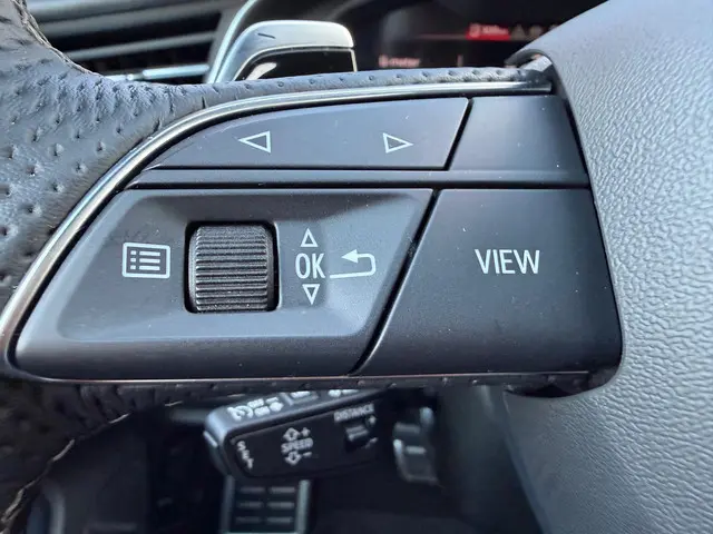 Audi RSQ8 4.0 TFSI RS Q8 quattro 2024 Benzine 17