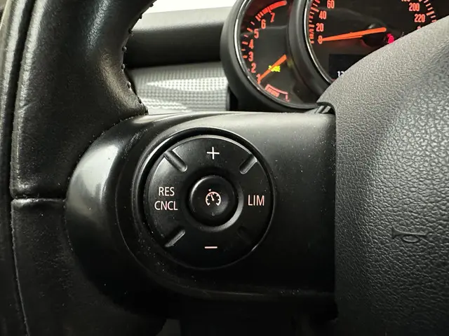 MINI Cooper Mini 1.5 2019 Benzine 9