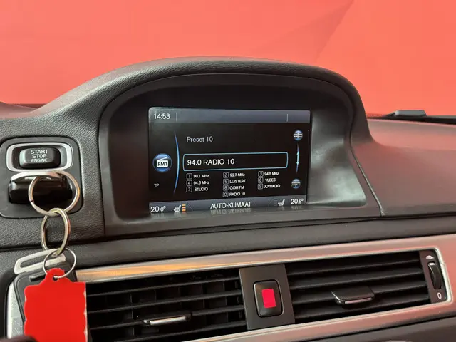 Volvo V70 1.6 T4 Summum 2013 Benzine 35