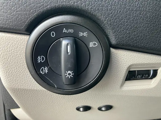 Volkswagen Transporter 2.0 TDI L2H1 Highline 2016 Diesel 30