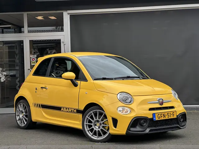 Fiat 500 1.4 T-Jet Abarth 595 2018 Benzine 7