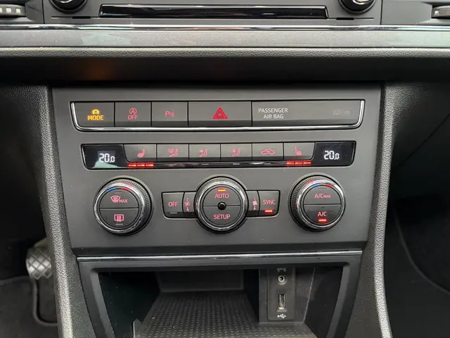 SEAT Leon ST 1.4 TSI FR 2015 Benzine 17