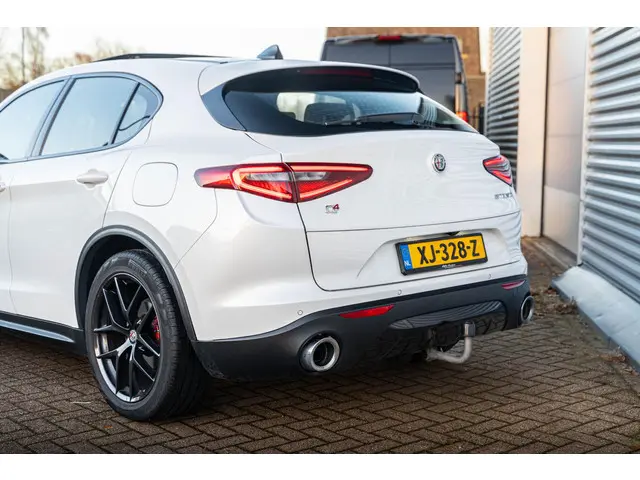 Alfa Romeo Stelvio 2.2d Super 2018 Diesel 41