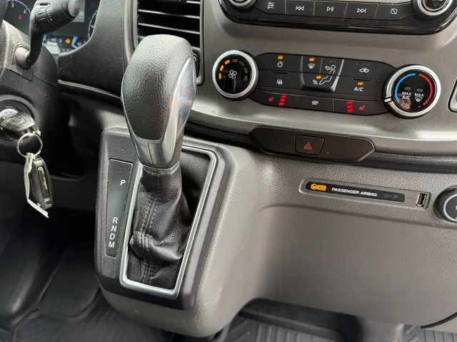 Ford Transit Custom 2.0 TDCI 130PK 2021 Diesel 17