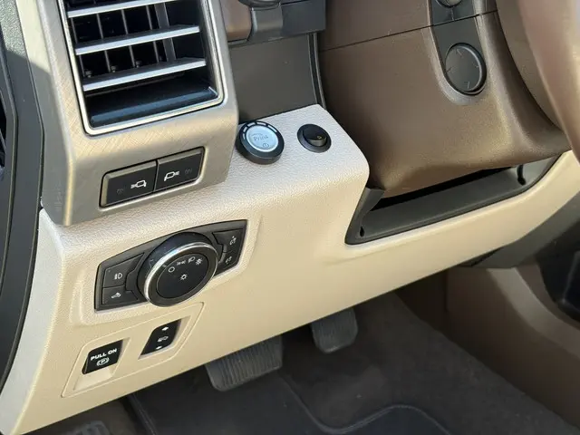 Ford F-150 USA 3.5 V6 4X4 LIMITED 2021 LPG/Gas 12