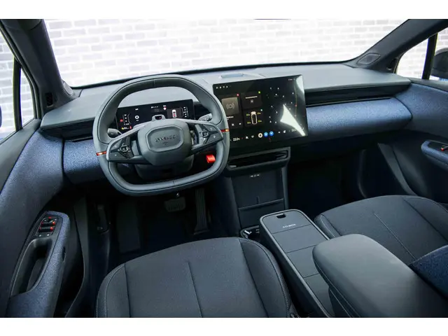 Lynk & Co 02 Core 66 kWh 2026 Elektrisch 14