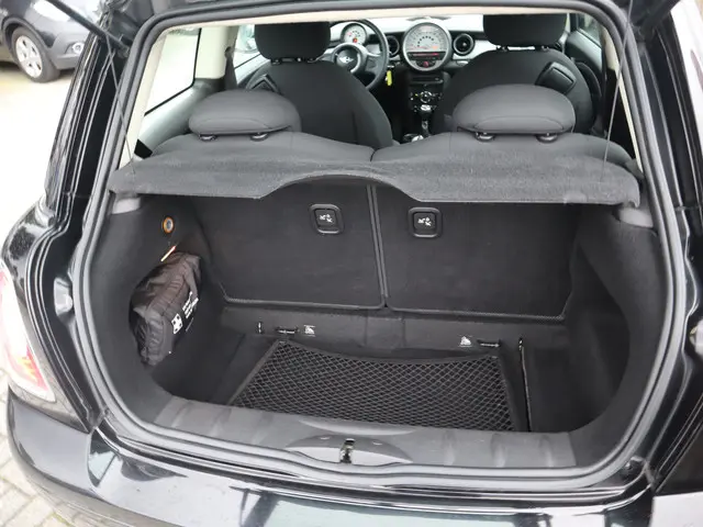 MINI One 1.6 2013 Benzine 17