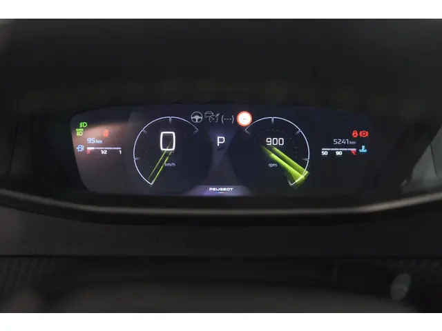 Peugeot 2008 PureTech 130 EAT8 GT 2024 Benzine 43