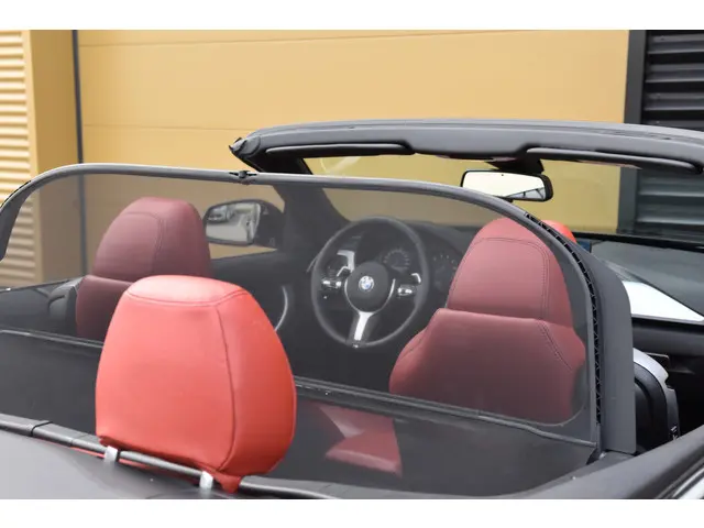 BMW 4 Serie Cabrio 440i High Executive 2019 Benzine 34