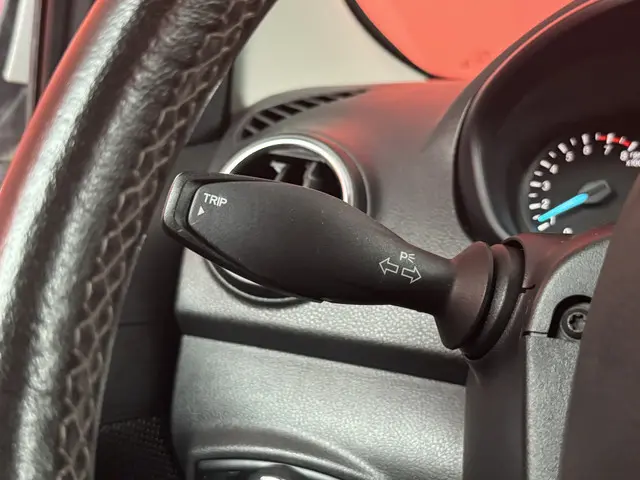 Ford Ka 1.2 Trend Ultimate 2018 Benzine 29