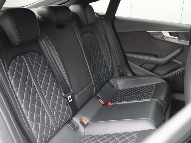 Audi A5 Sportback 3.0TFSI S5 quattro 2018 Benzine 33