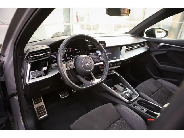 Audi S3 Sportback 2.0 TFSI S3 | Pano | Milltek | 2021 Benzine 3