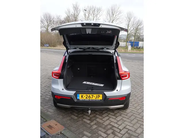 Volvo XC40 Recharge P8 AWD R-Design 2020 Elektrisch 10