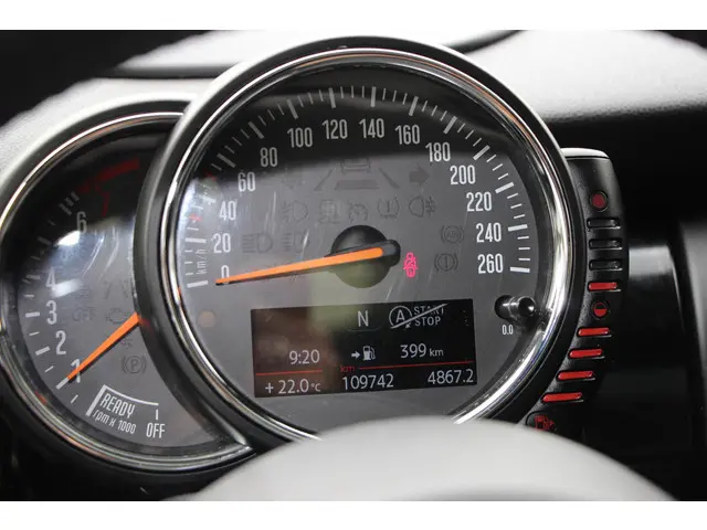 MINI Cooper 2