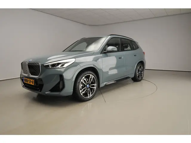 BMW iX1 xDrive30 2025 Elektrisch 41