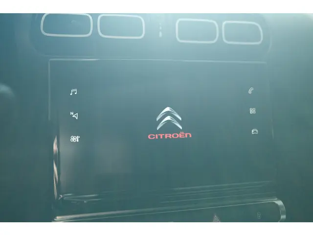 Citroën C3 Aircross PT 110 Shine 2020 Benzine 22
