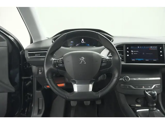 Peugeot 308 PureTech 110 Blue Lease Active 2021 Benzine 31