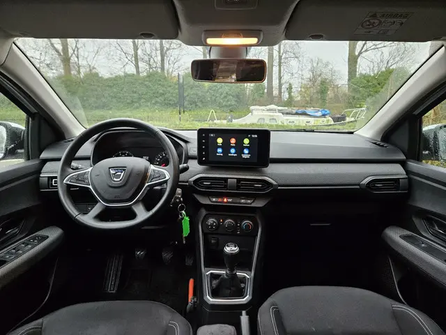 Dacia Jogger 1.0 TCe Comfort 5p. 30000 km NAP 2022 Benzine 4