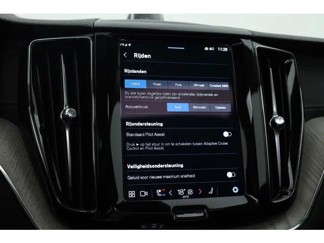Volvo XC60 2.0 T8 AWD Ultra Dark 2025 Hybride Benzine 18