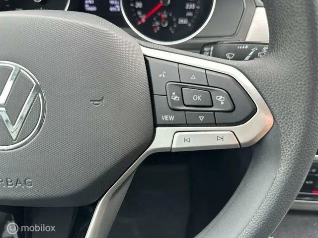 Volkswagen Passat Variant 2.0 TDI AUTOMAAT 2023 Diesel 17