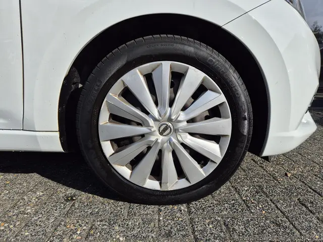 Nissan Micra 1.0 IG-T Acenta 2020 Benzine 15